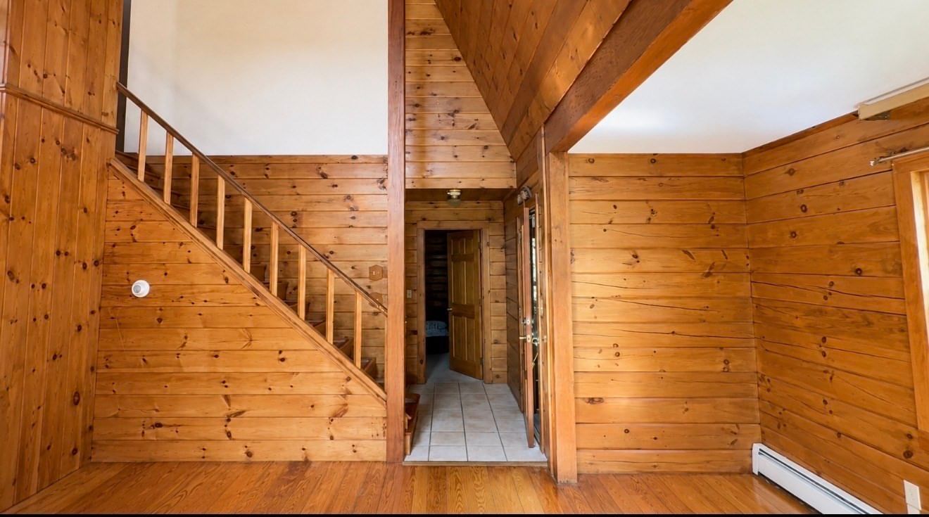 347 Kinne Brook Rd Worthington — Photo 10 of 39
