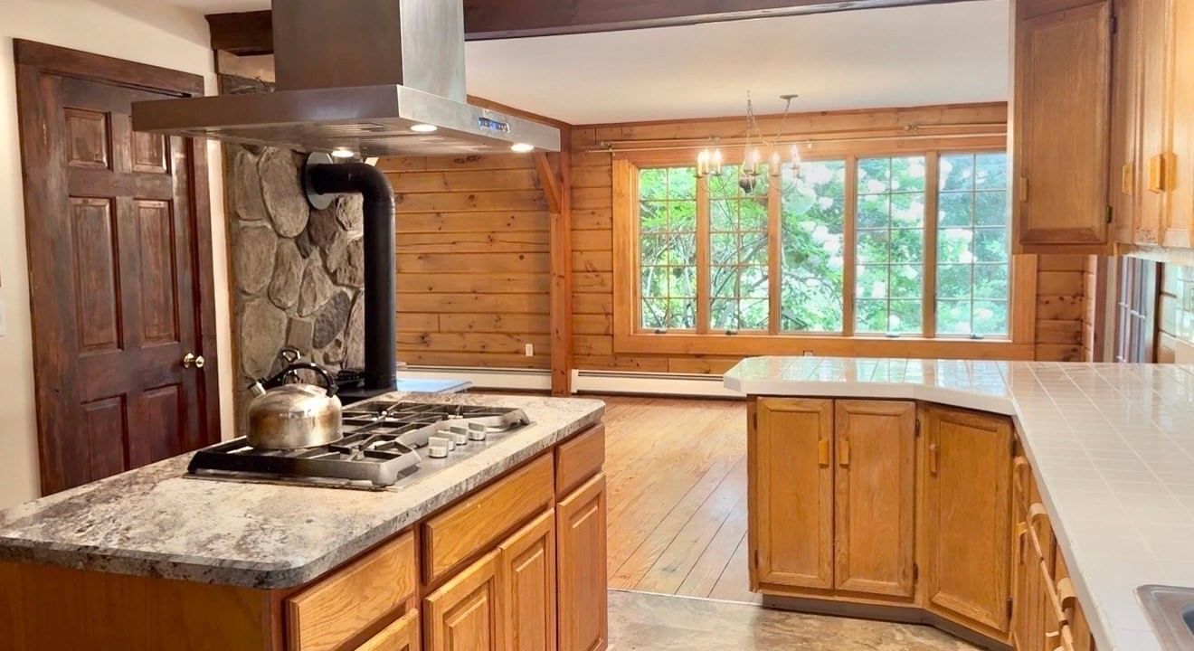 347 Kinne Brook Rd Worthington — Photo 12 of 39