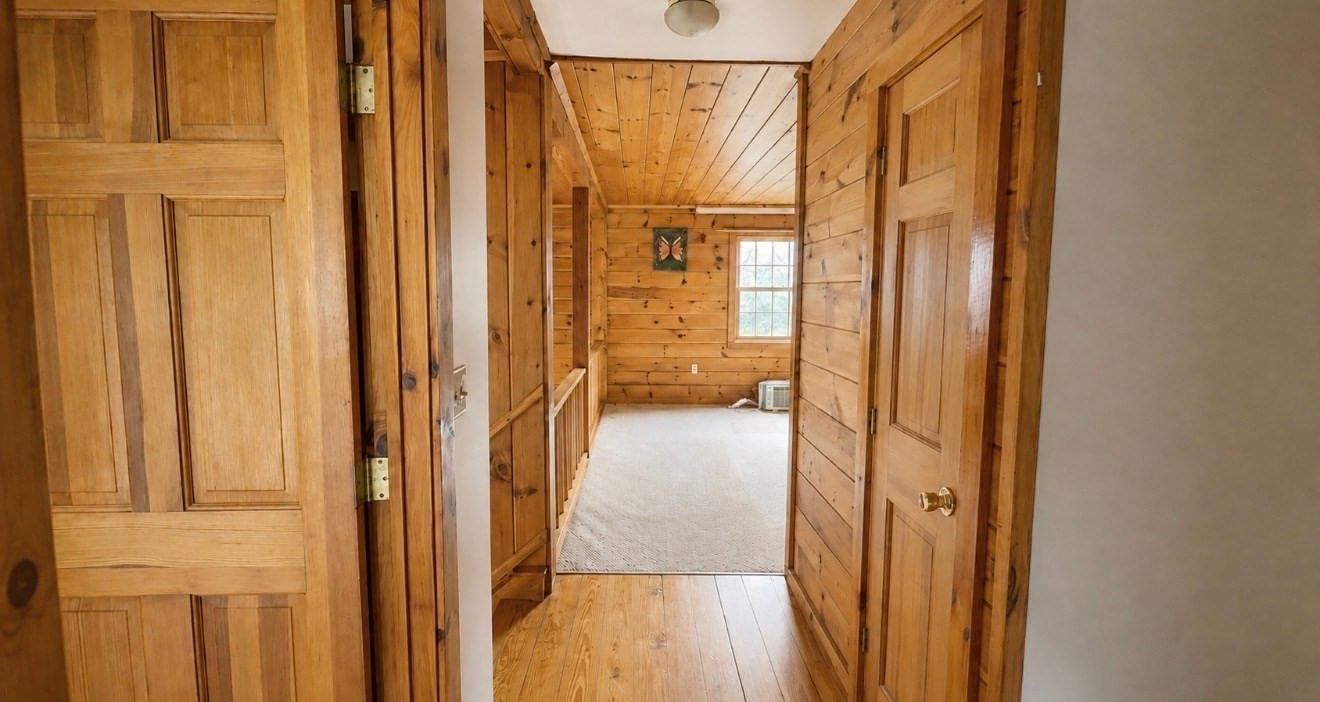 347 Kinne Brook Rd Worthington — Photo 28 of 39