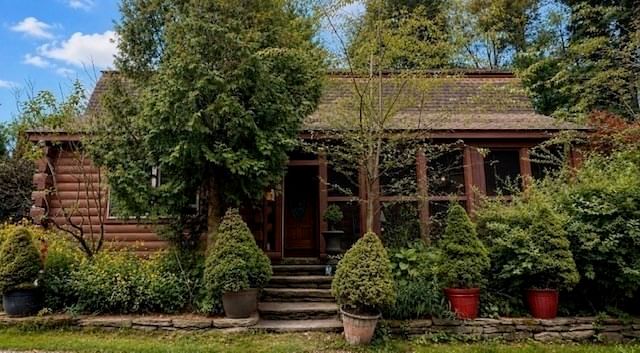 347 Kinne Brook Rd Worthington — Photo 3 of 39