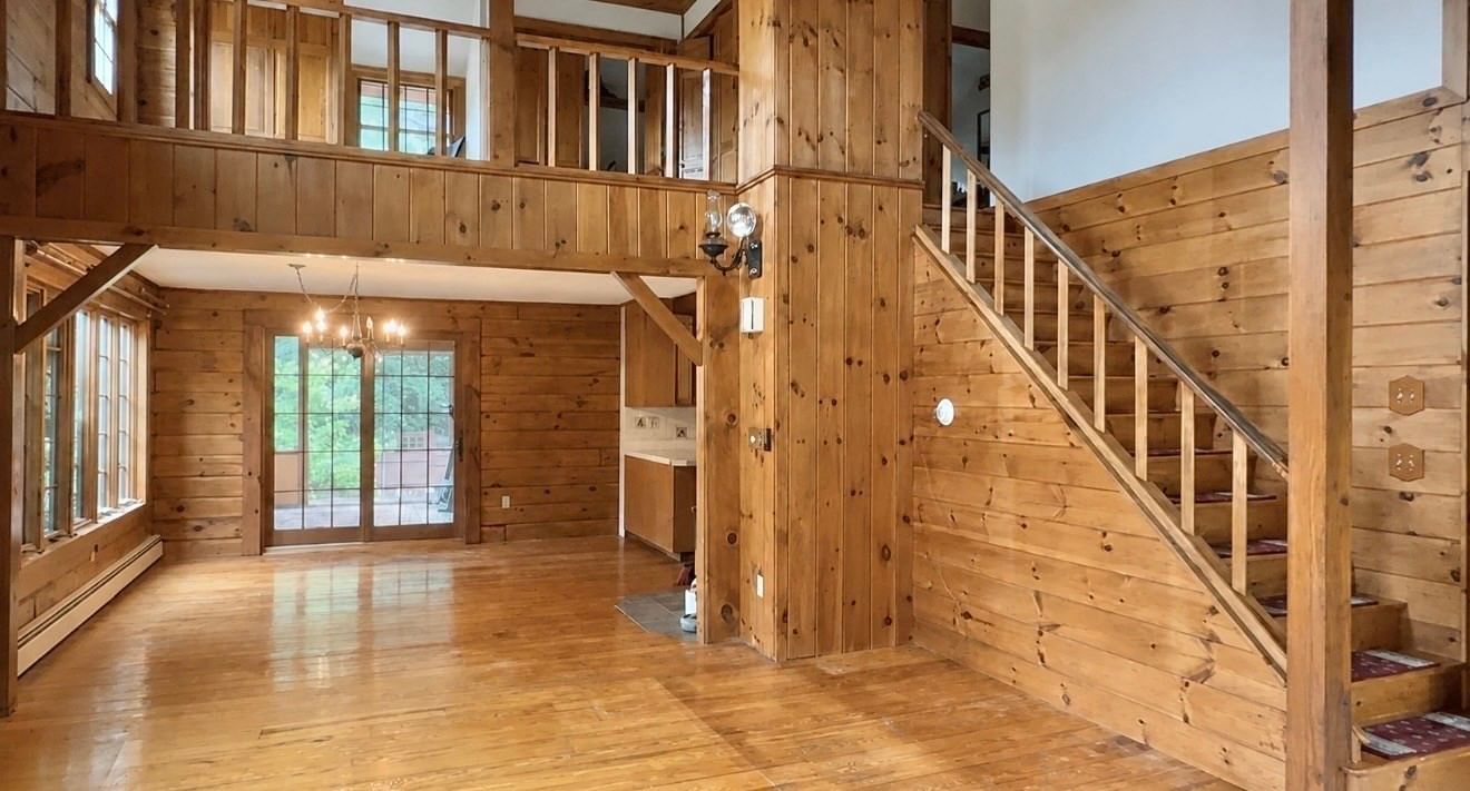 347 Kinne Brook Rd Worthington — Photo 8 of 39