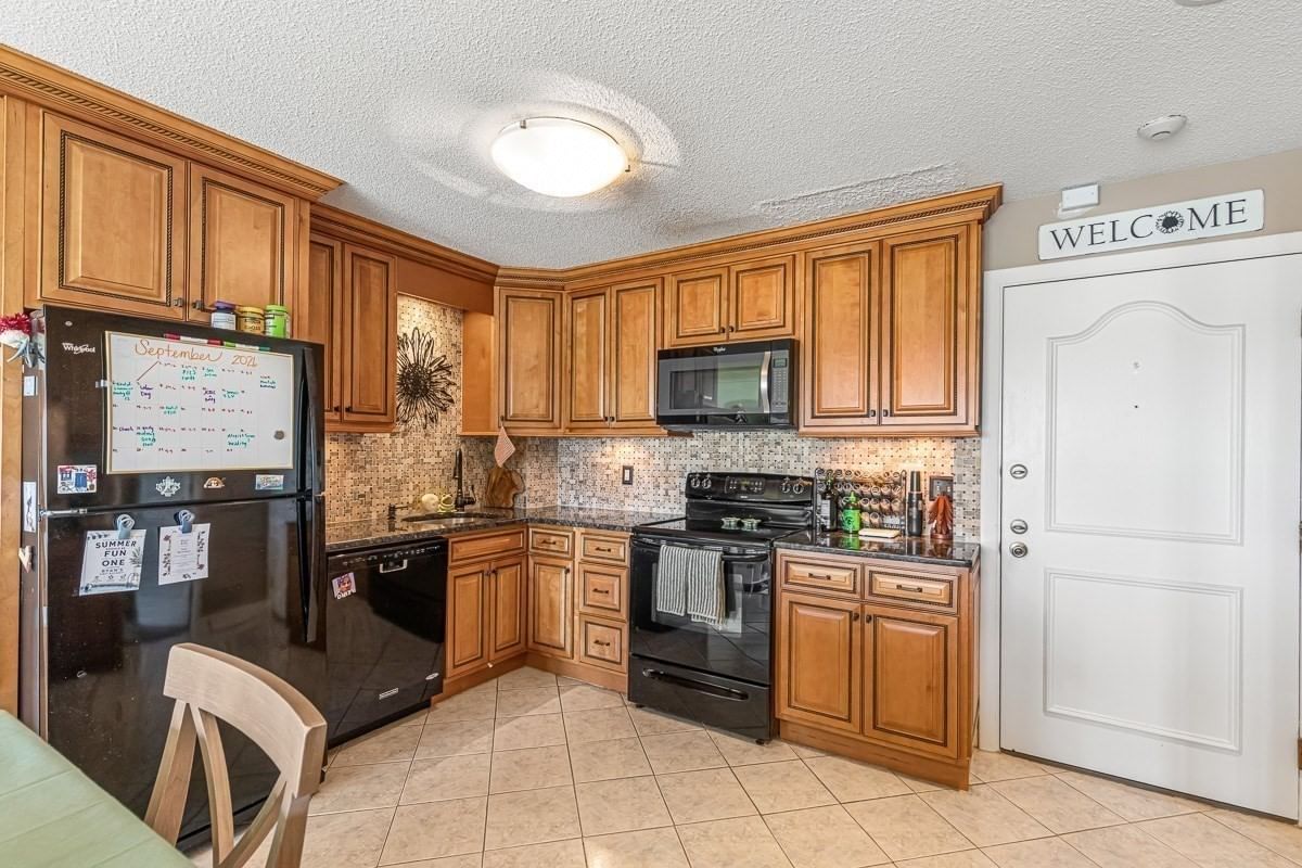160 Burkhall St #604 Weymouth — Photo 9 of 38