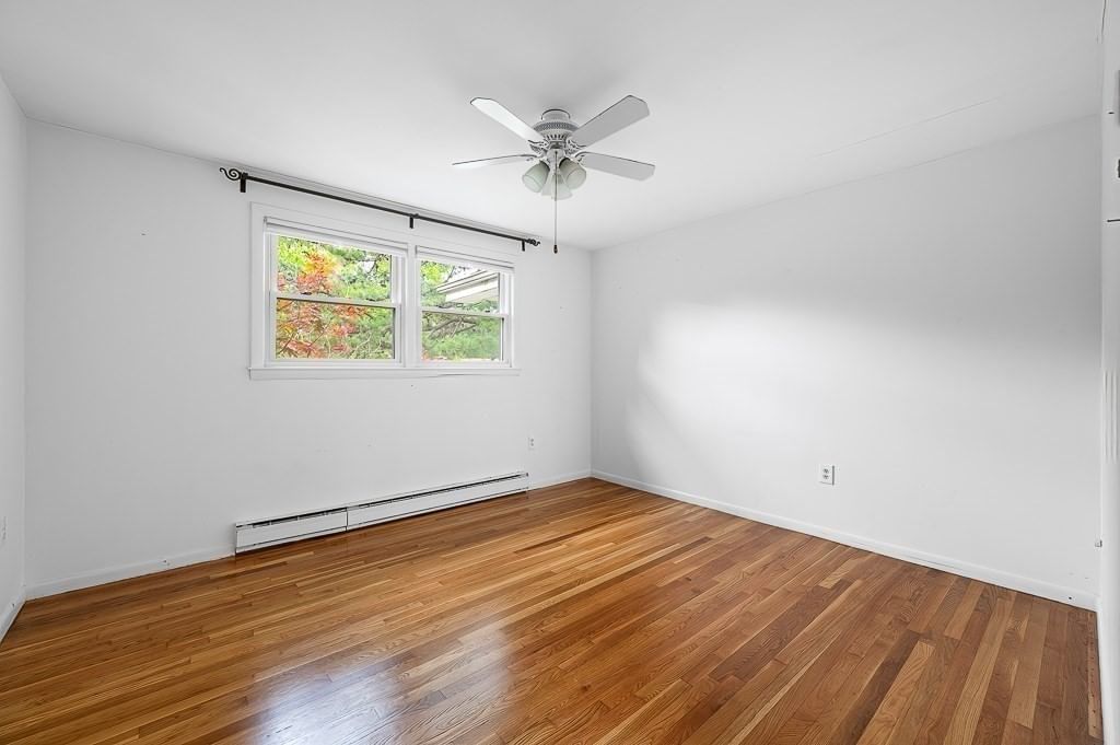 36 Roman Dr Shrewsbury — Photo 12 of 31