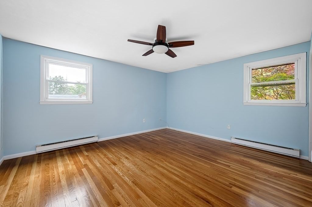 36 Roman Dr Shrewsbury — Photo 14 of 31