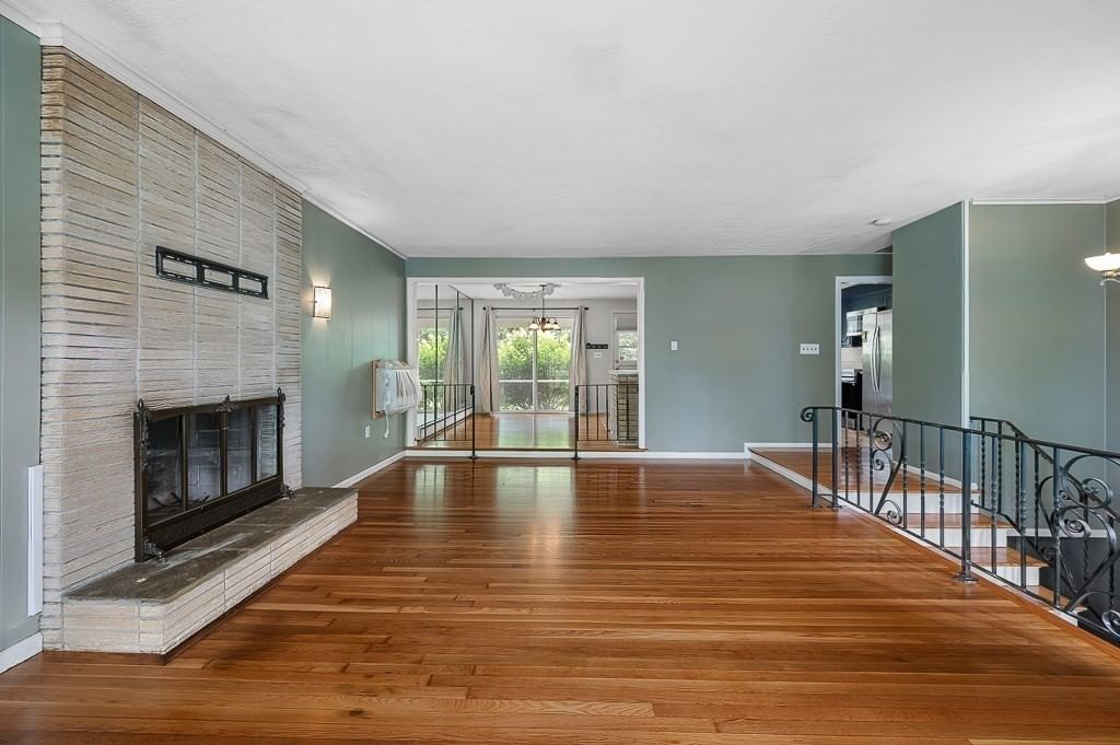 36 Roman Dr Shrewsbury — Photo 4 of 31