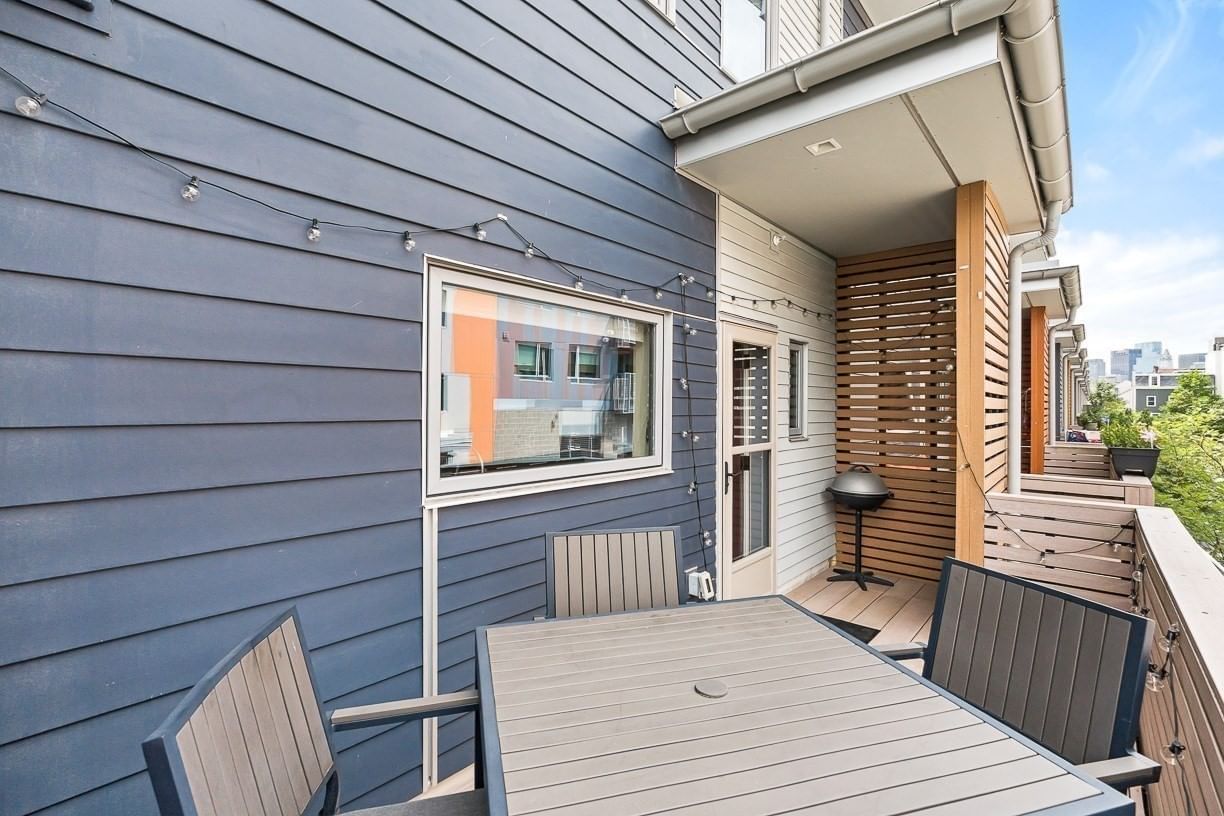 104 Liverpool St #104 Boston — Photo 17 of 38
