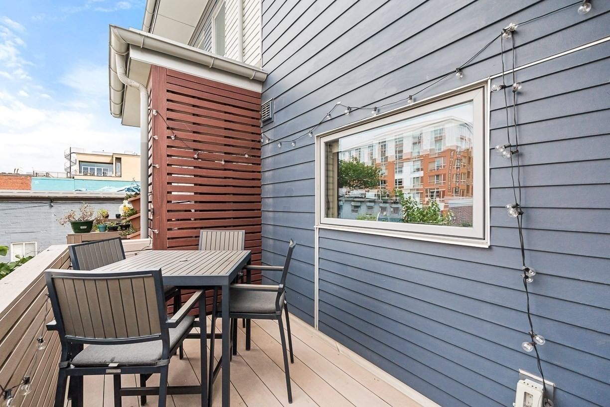 104 Liverpool St #104 Boston — Photo 18 of 38
