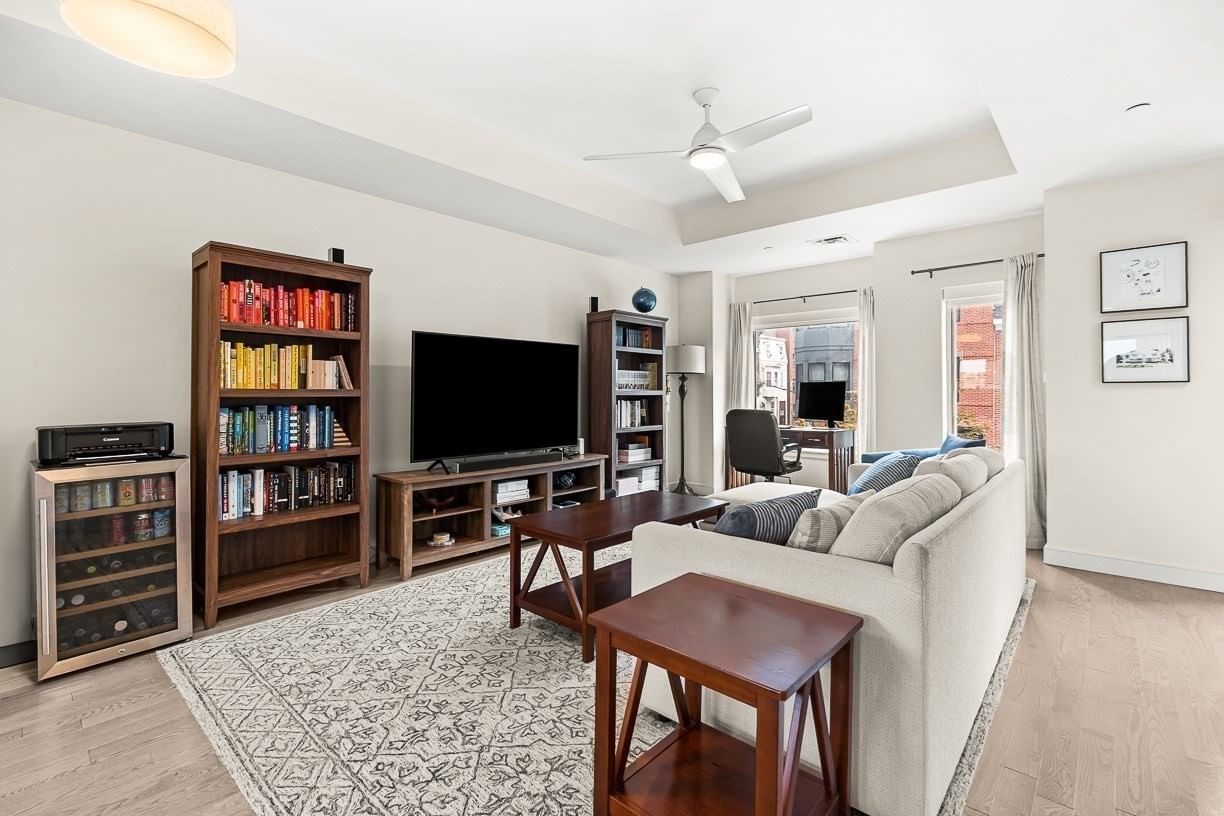 104 Liverpool St #104 Boston — Photo 20 of 38
