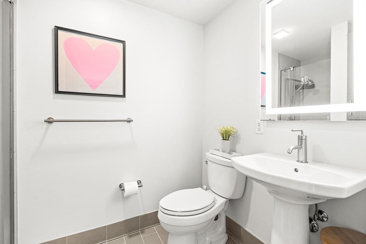 104 Liverpool St #104 Boston — Photo 8 of 38