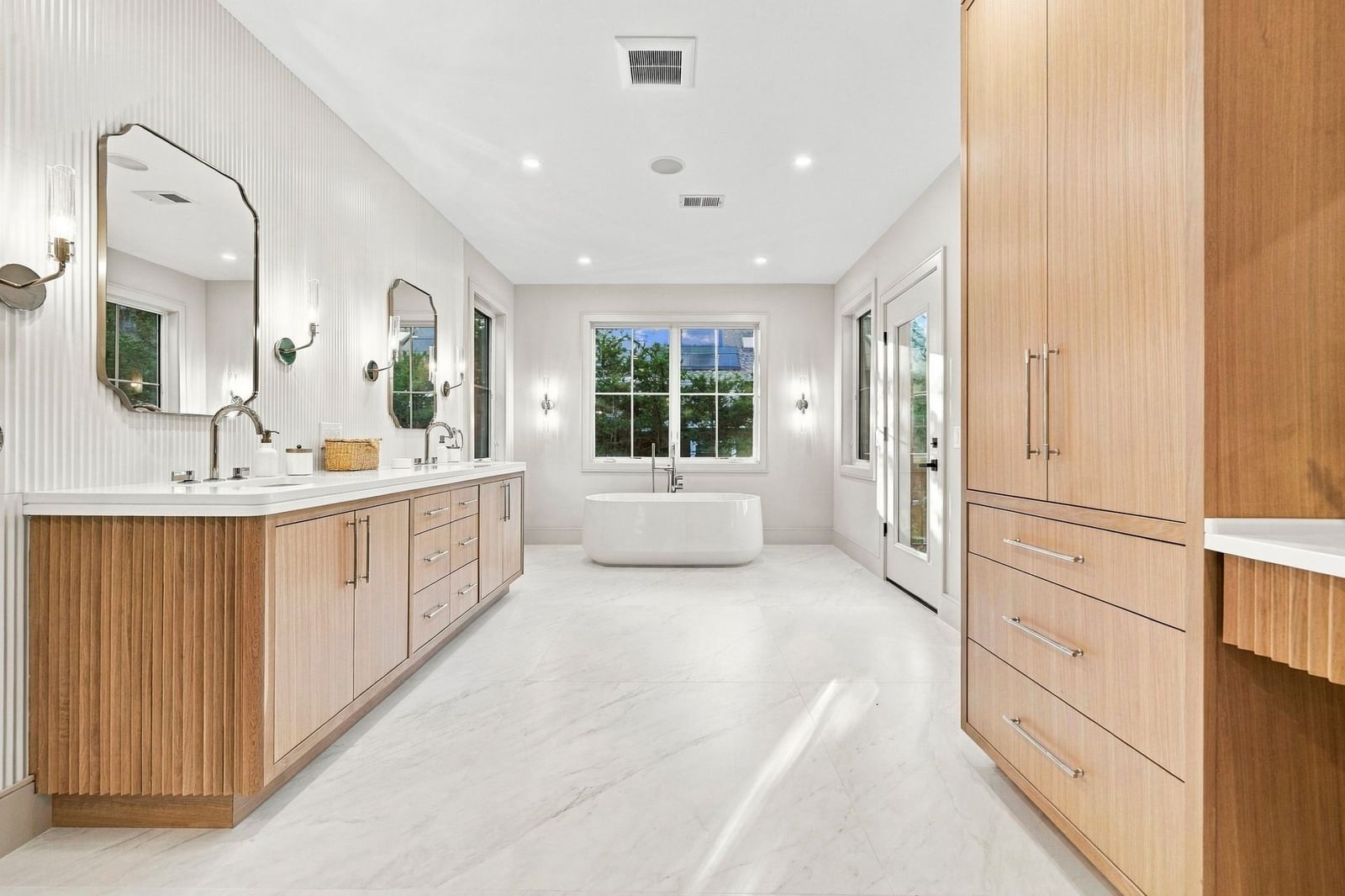 125 Allen Ave Newton — Photo 24 of 42