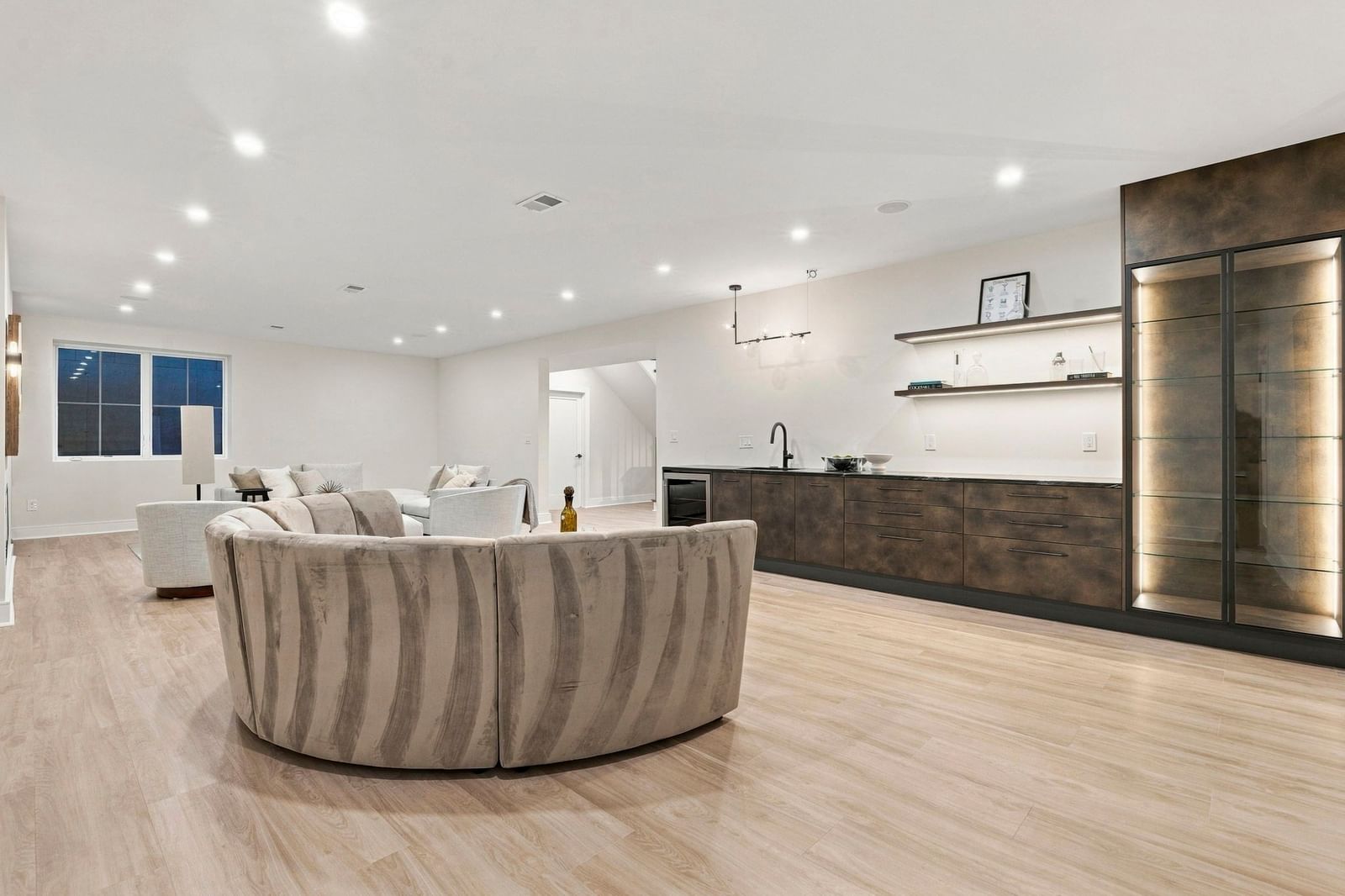125 Allen Ave Newton — Photo 31 of 42