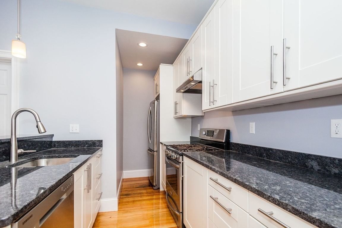 52 Hartford St, Boston, MA 02125 photo 2