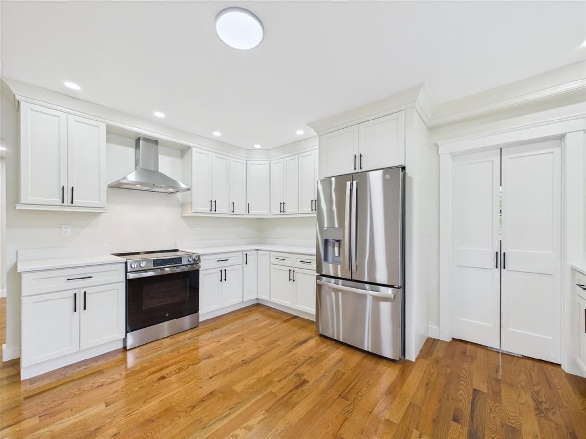 1544 Bridge St. Dracut — Photo 14 of 36