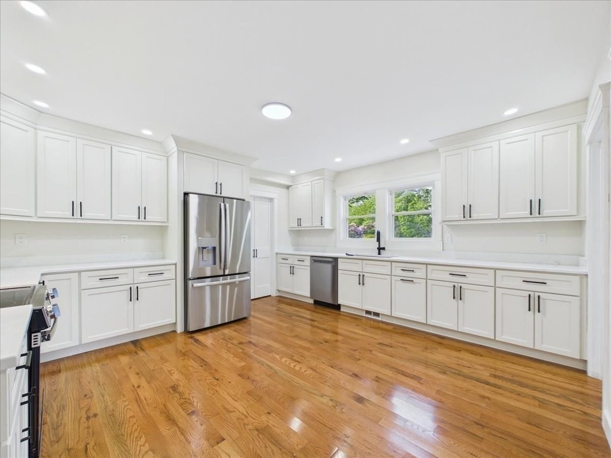 1544 Bridge St. Dracut — Photo 16 of 36