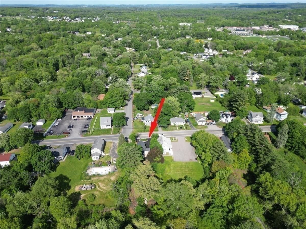 1544 Bridge St. Dracut — Photo 4 of 36