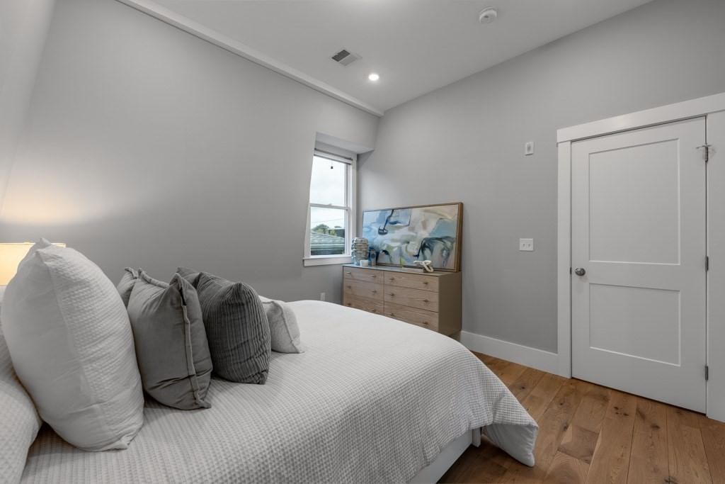 42 Flint Street #2 Somerville — Photo 16 of 22