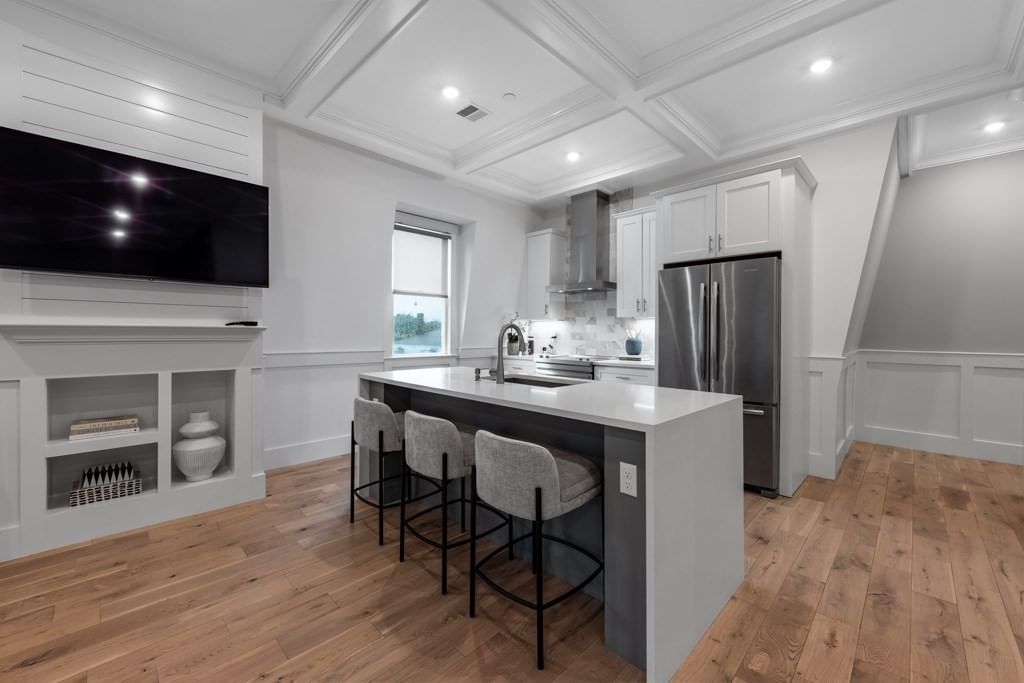 42 Flint Street #2 Somerville — Photo 4 of 22
