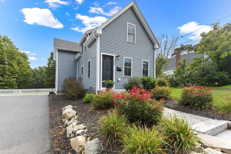 52 Lincoln Street