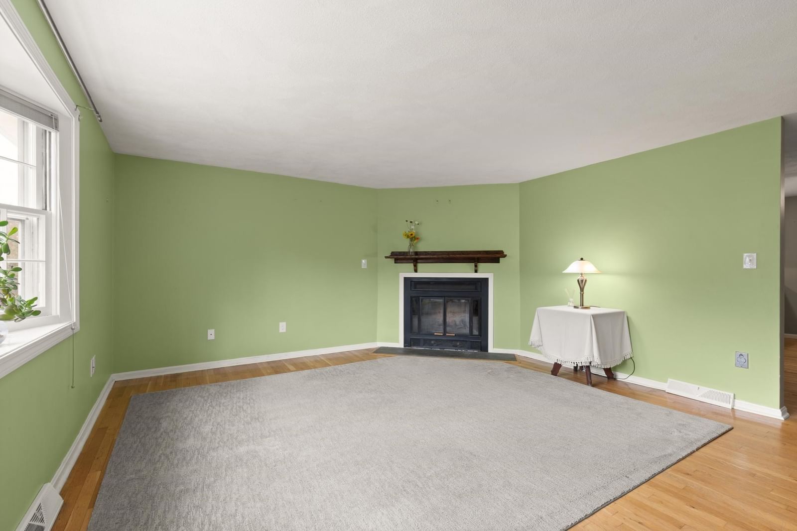 32 Frederick #3 Dracut — Photo 12 of 24