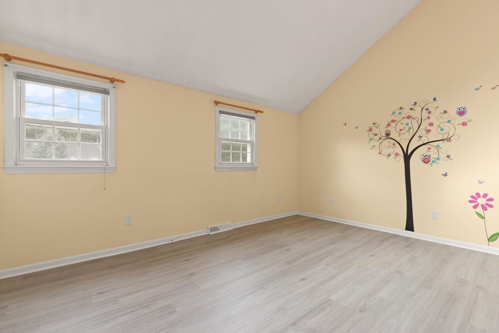 32 Frederick #3 Dracut — Photo 16 of 24