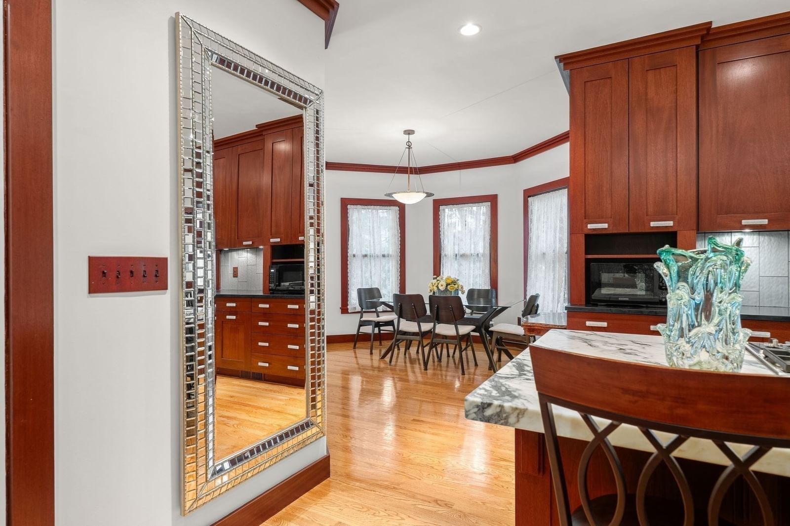 10 Holly Lane Beverly — Photo 18 of 40