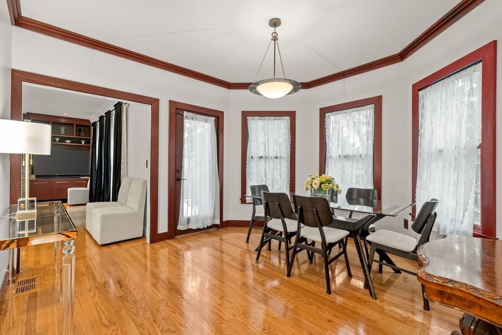 10 Holly Lane Beverly — Photo 19 of 40