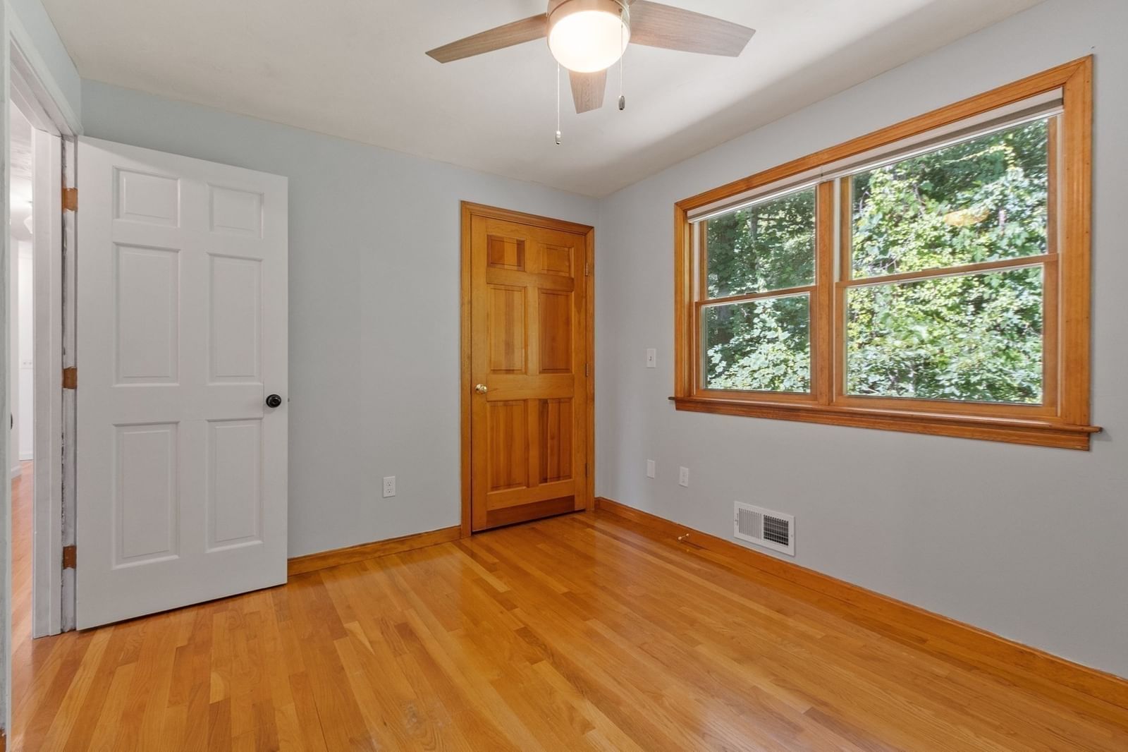 116 Island Rd Lunenburg — Photo 32 of 42