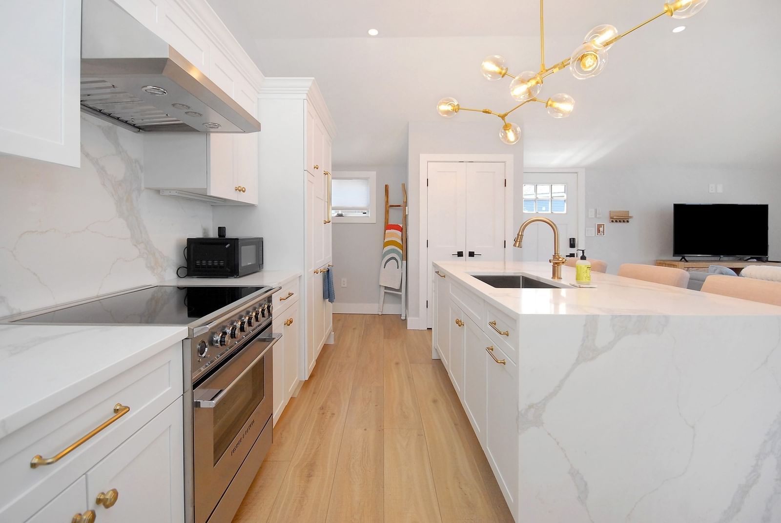 36 Canna Dr Shrewsbury — Photo 16 of 39