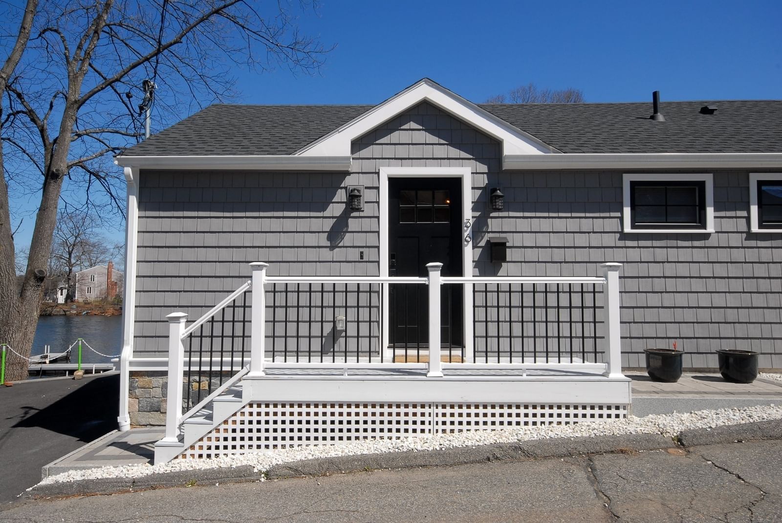 36 Canna Dr Shrewsbury — Photo 2 of 39