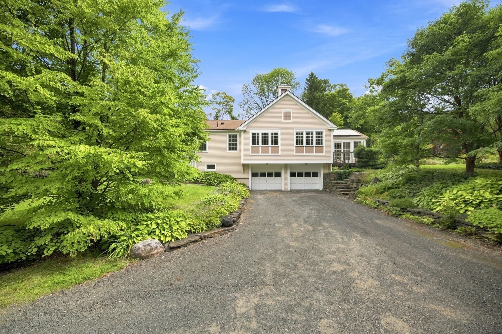 128 Leverett Rd Shutesbury — Photo 4 of 42