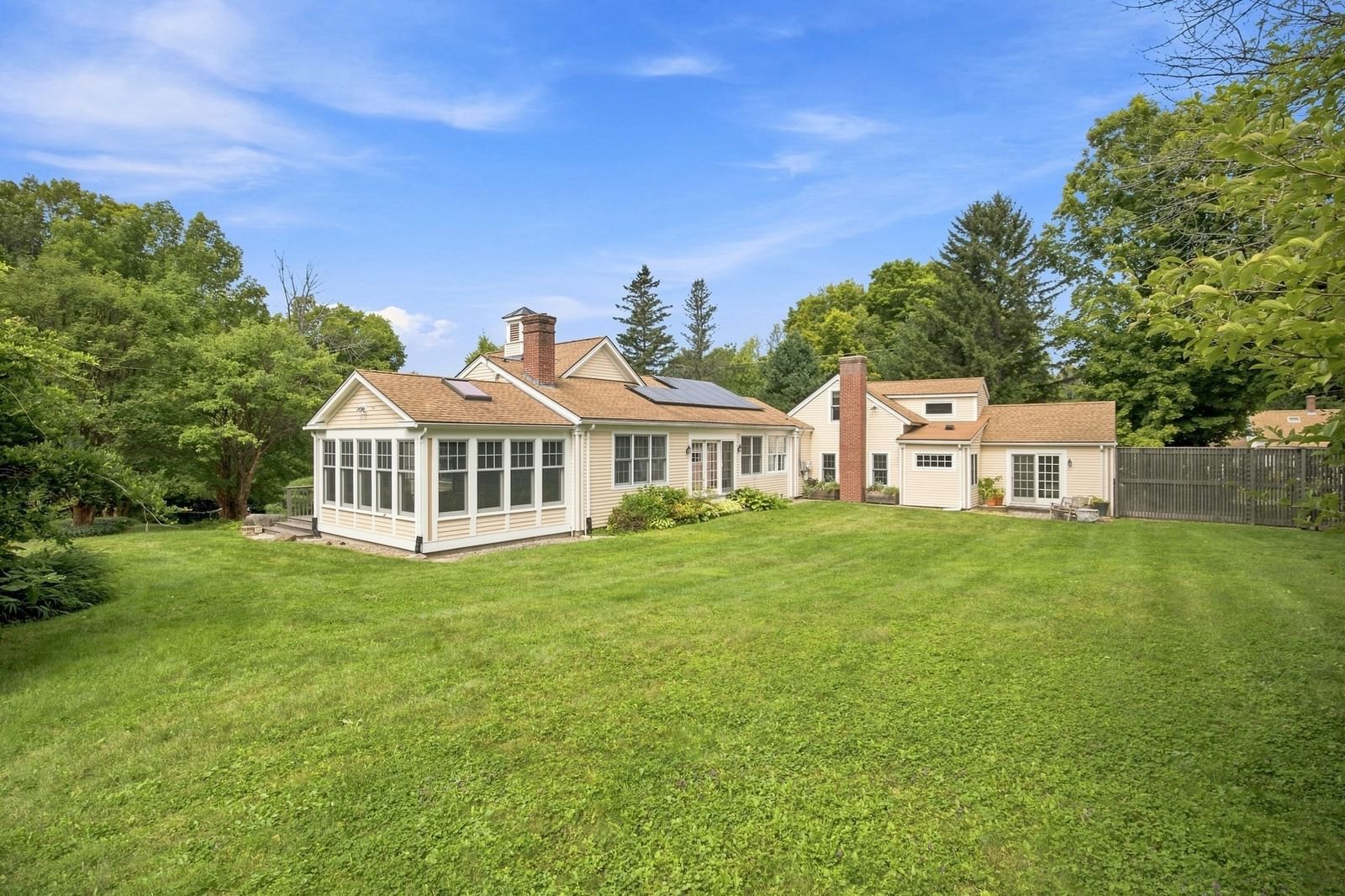 128 Leverett Rd Shutesbury — Photo 6 of 42