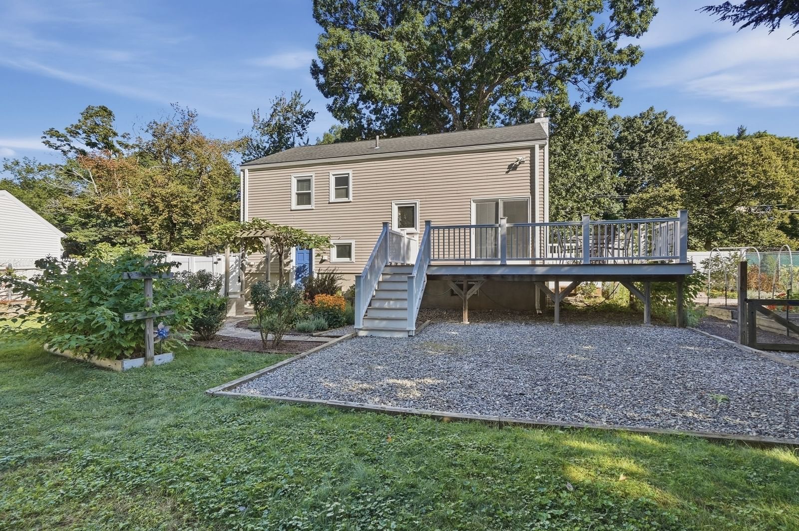 346 Weston Street Waltham — Photo 23 of 36