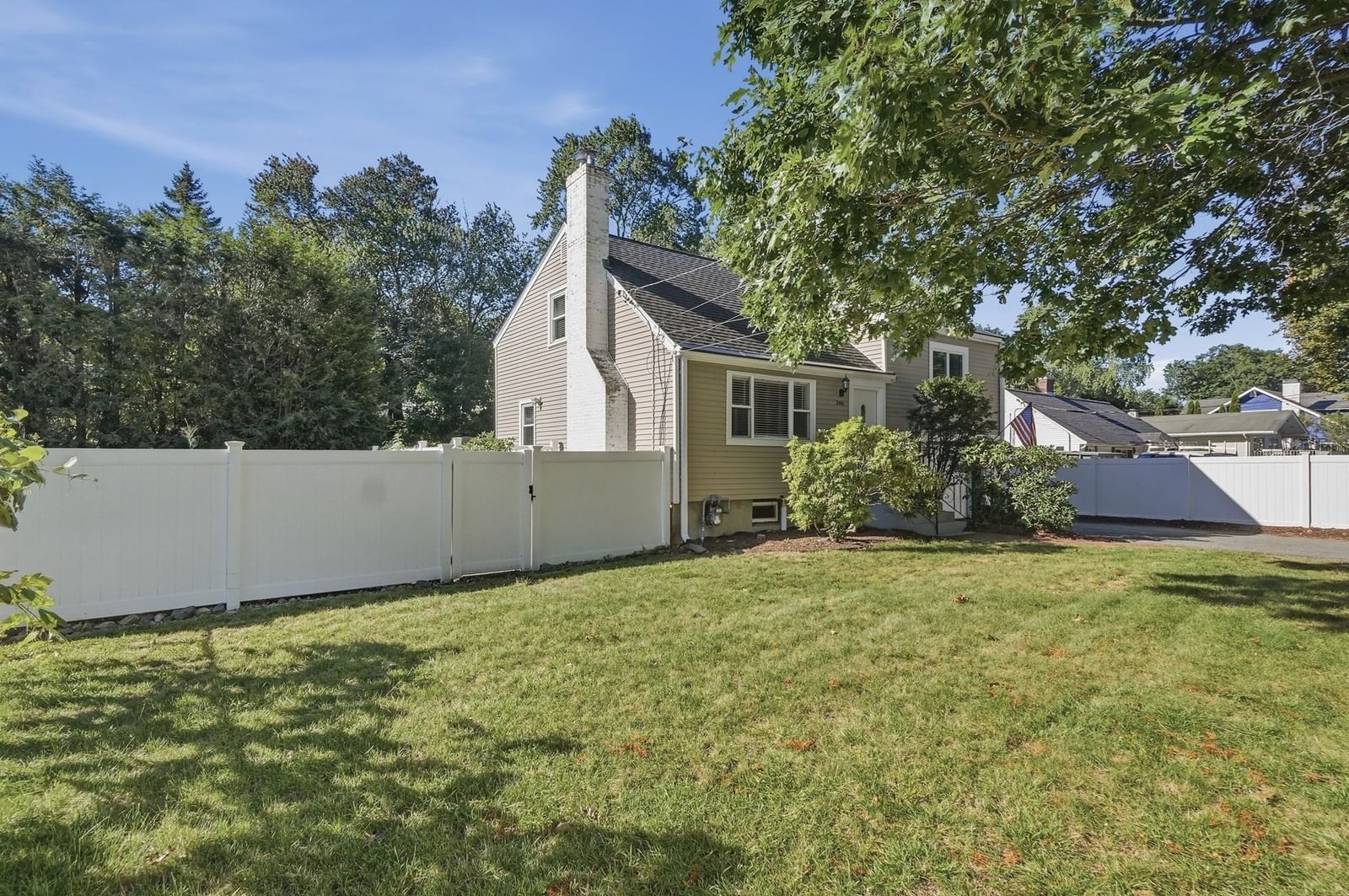 346 Weston Street Waltham — Photo 26 of 36