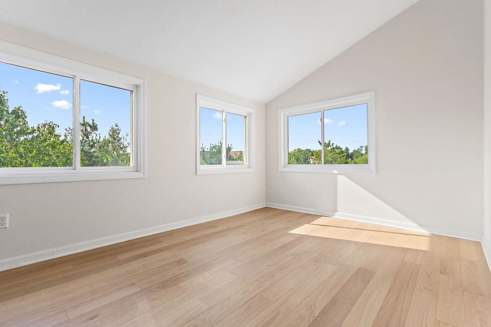 261 American Boulevard #261 Ashland — Photo 16 of 22