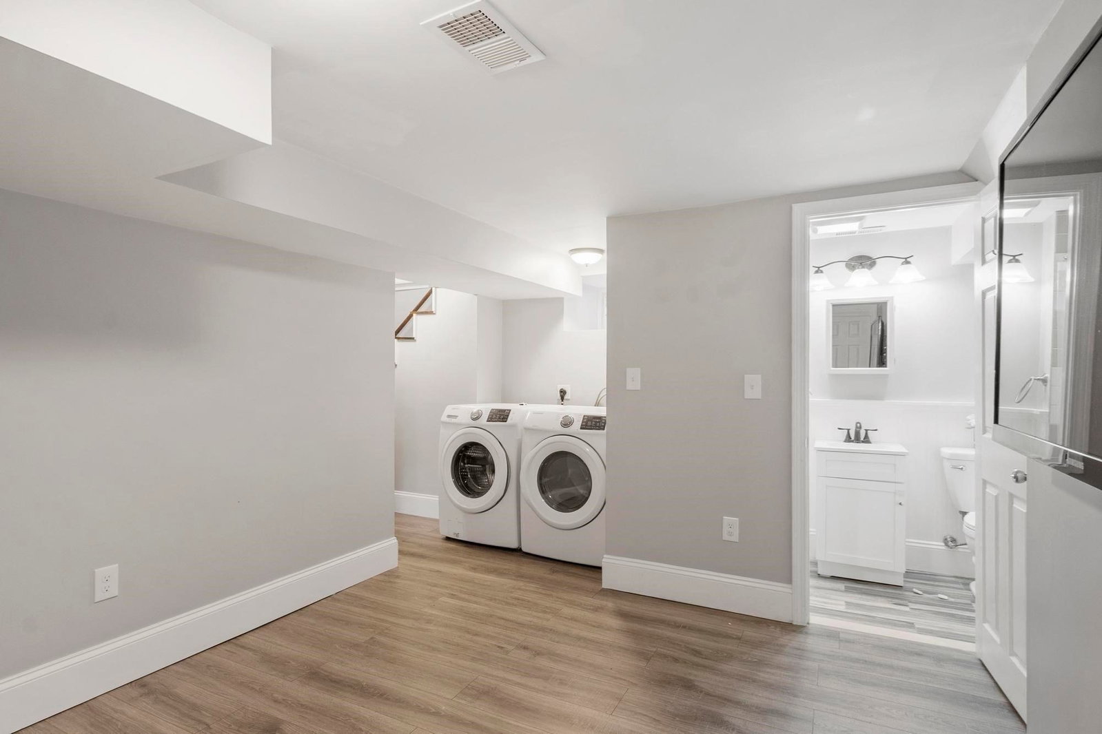 80 Hillsdale St Boston — Photo 15 of 24