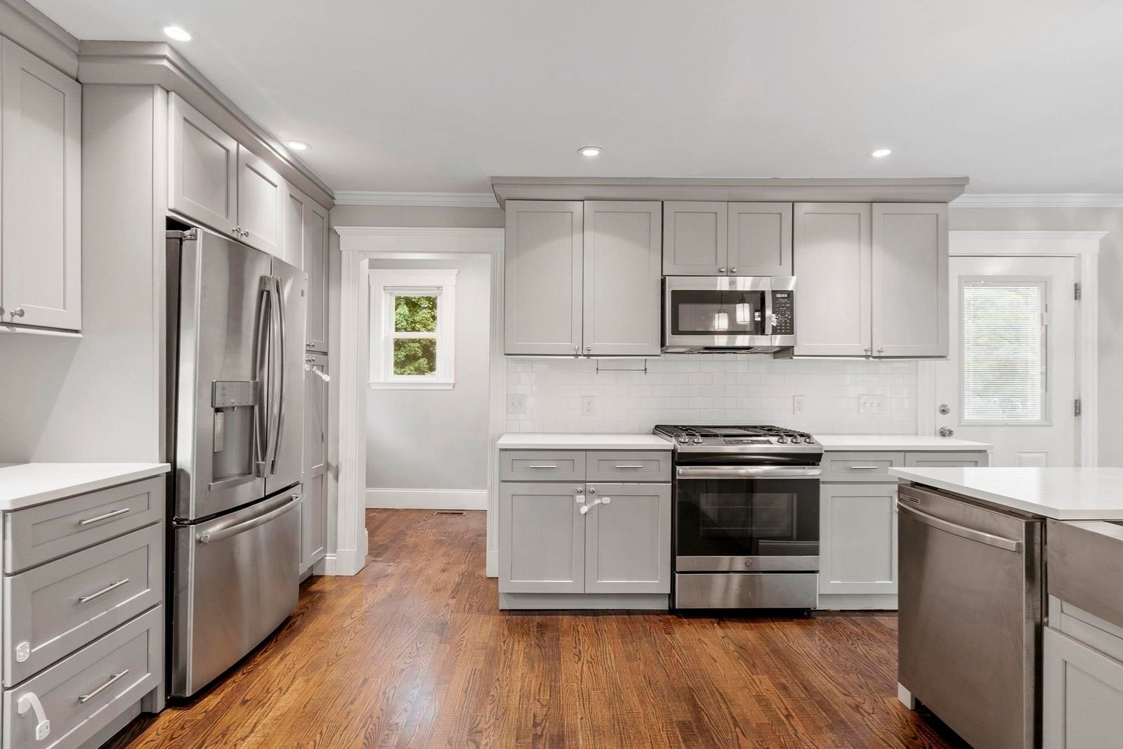 80 Hillsdale St Boston — Photo 6 of 24
