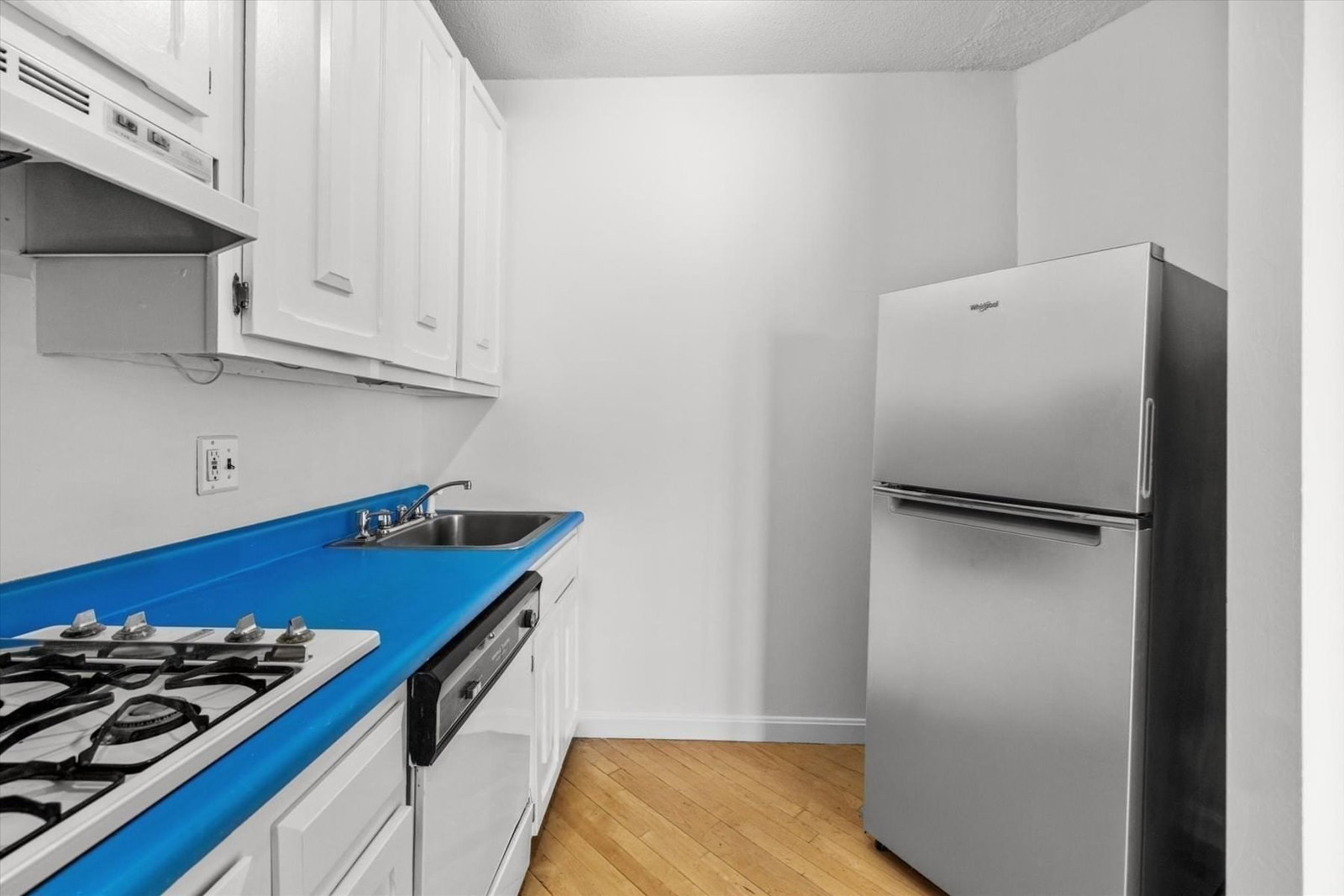 85 E India Row #23D Boston — Photo 12 of 28