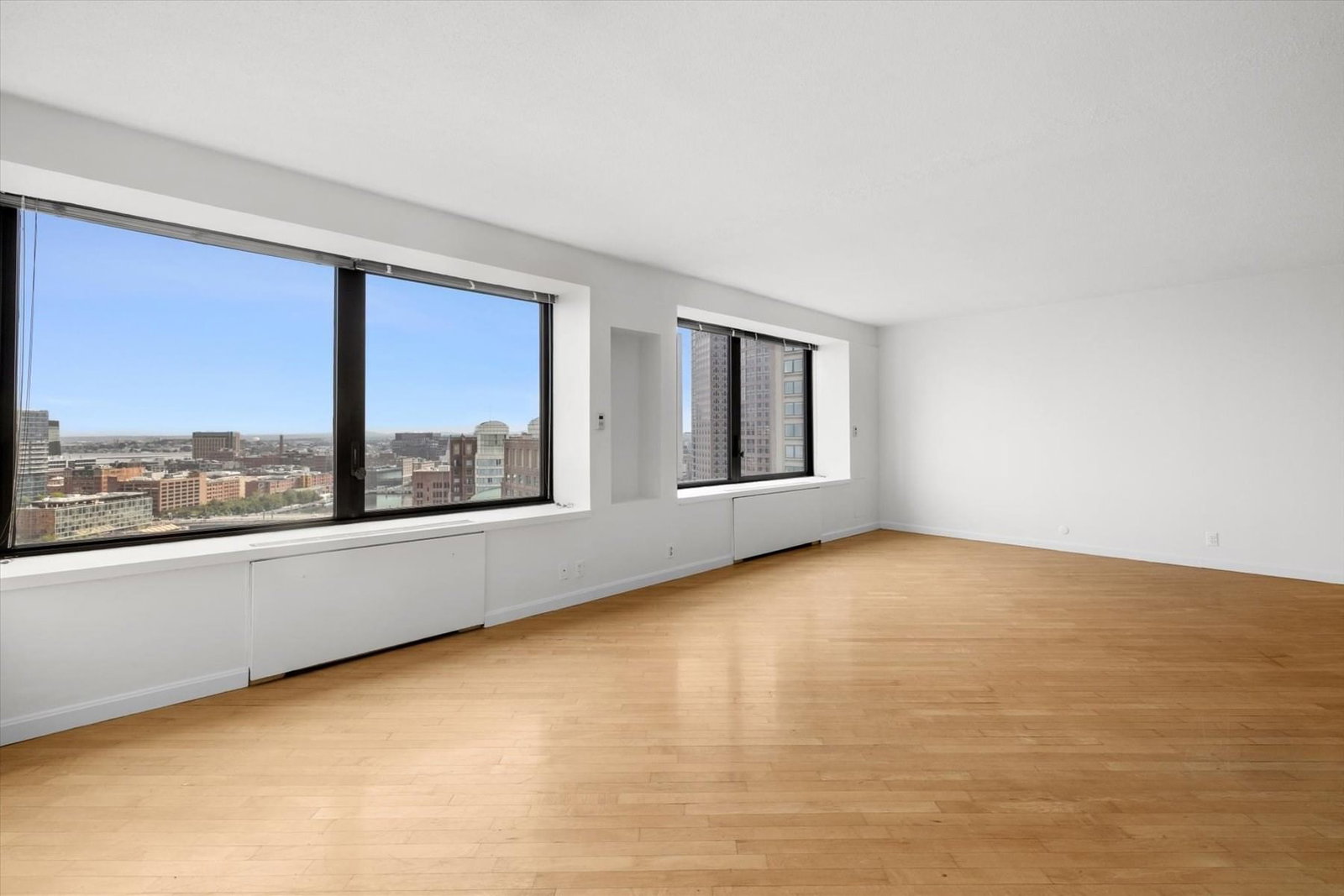 85 E India Row #23D Boston — Photo 4 of 28
