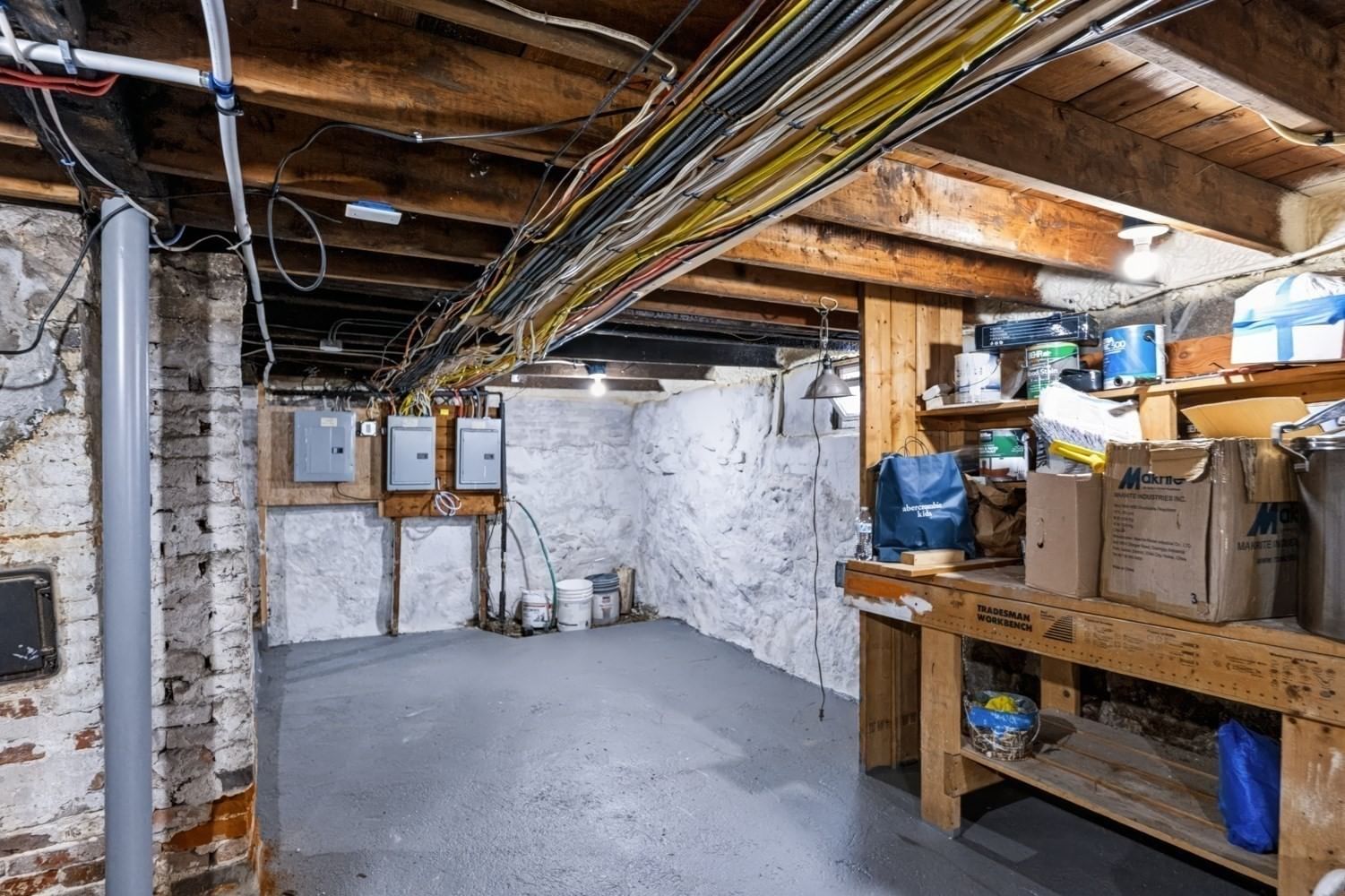 19 Charnock St #2 Beverly — Photo 37 of 41