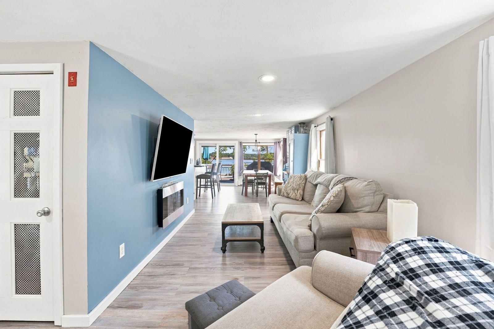 111 King Philip Rd Norton — Photo 10 of 42