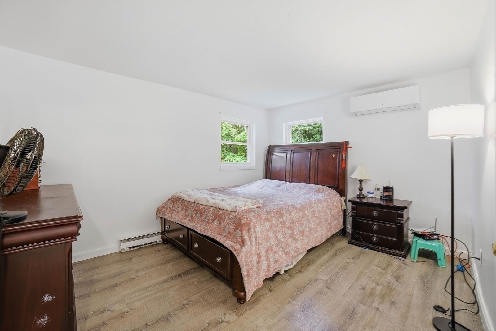 48 Sorrento St Worcester — Photo 16 of 26