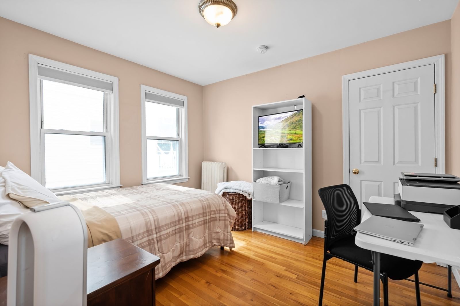 26-28 Boston Avenue Somerville — Photo 11 of 21