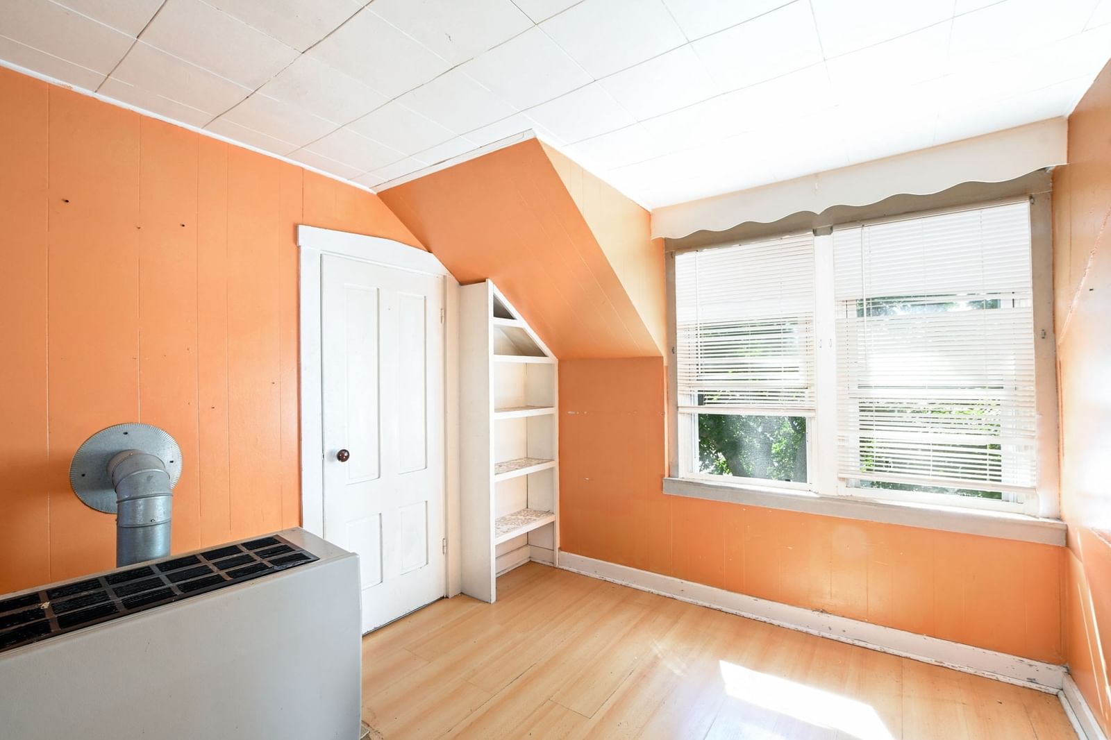 309 Cottage St New Bedford — Photo 13 of 18