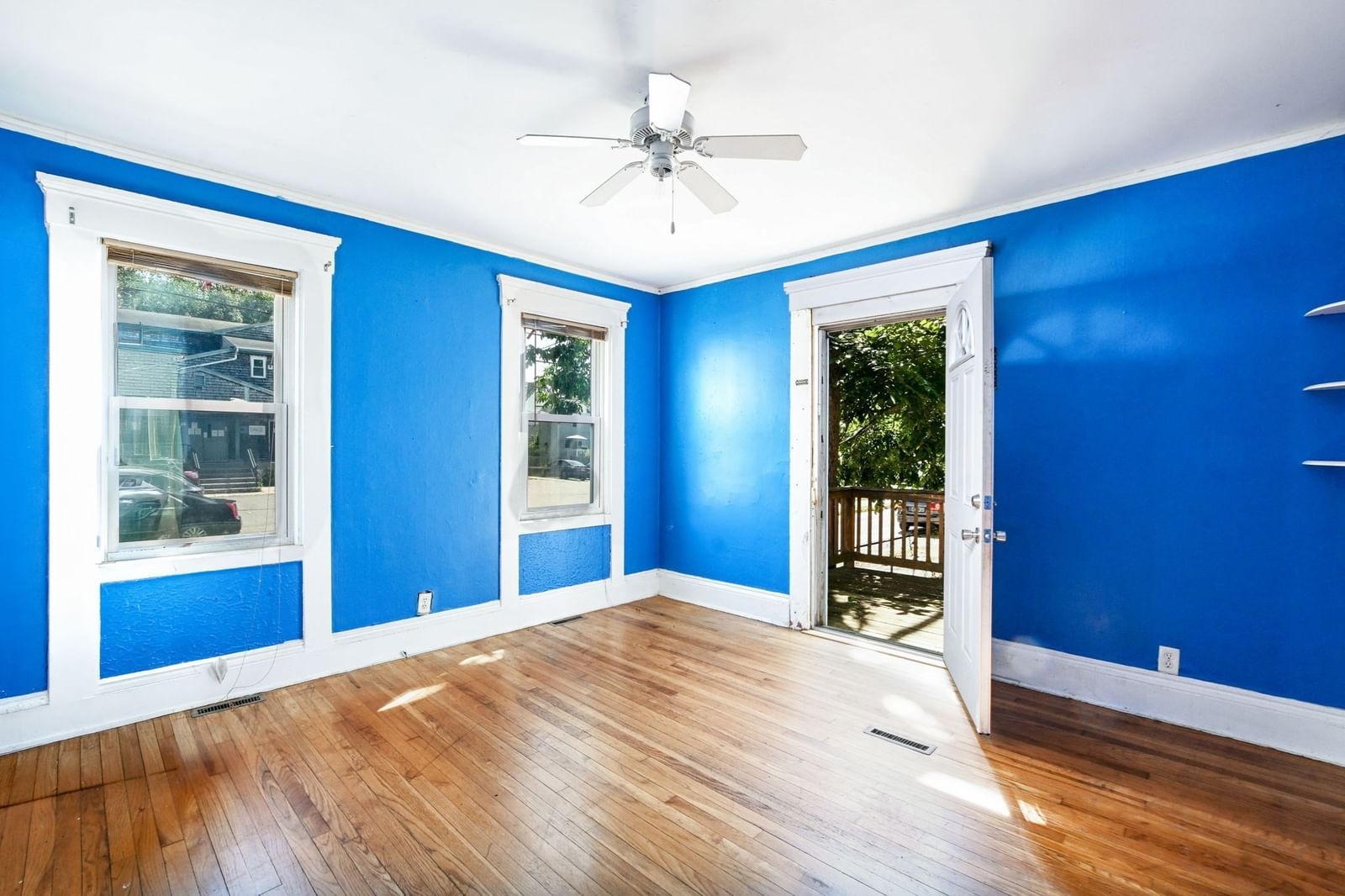 309 Cottage St New Bedford — Photo 8 of 18
