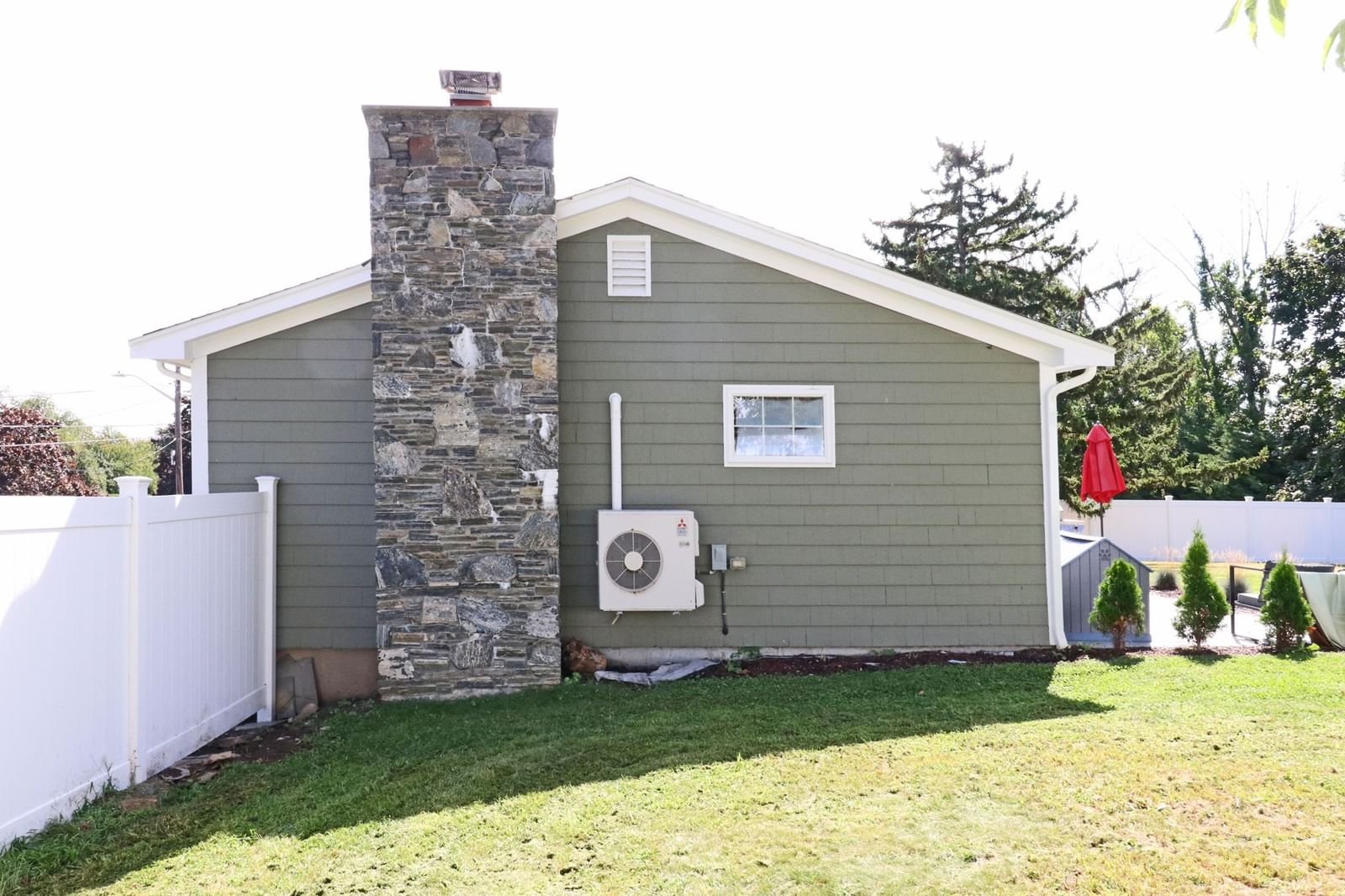 85 Forsyth Ave Somerset — Photo 11 of 41