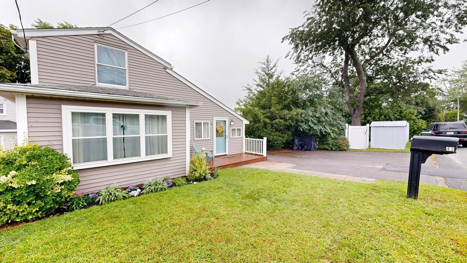 42 Clancy St Swansea — Photo 3 of 38