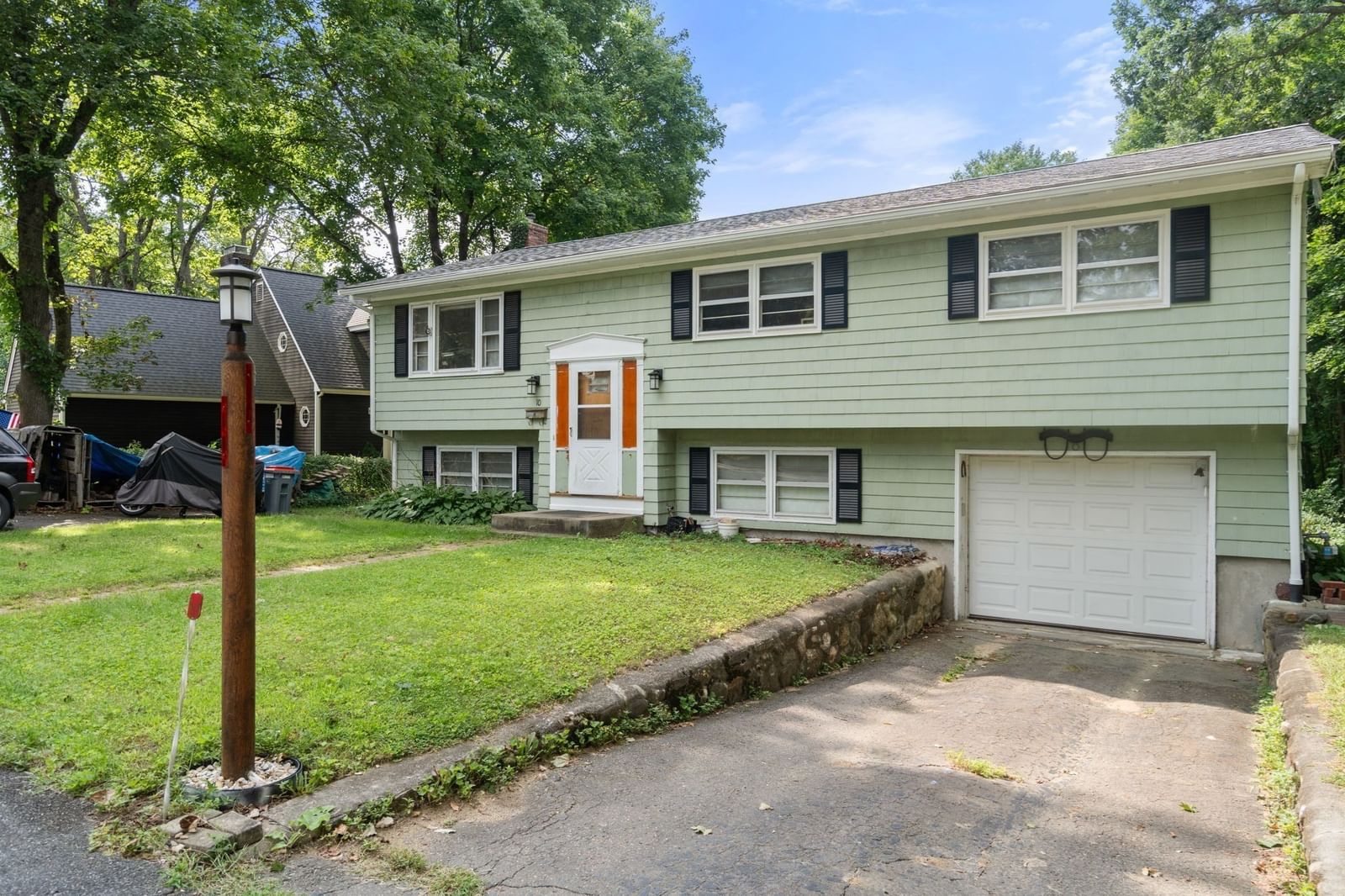 10 Everett St Maynard — Photo 1 of 29
