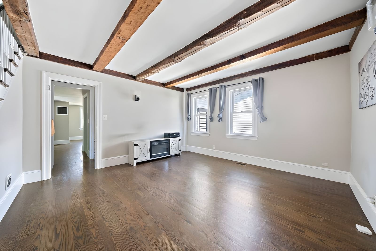 139 Washington Street East Bridgewater — Photo 13 of 27