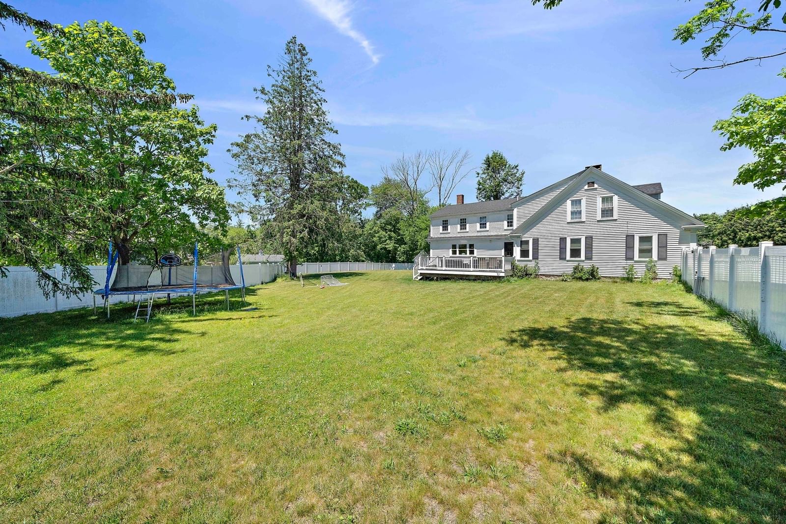 139 Washington Street East Bridgewater — Photo 25 of 27