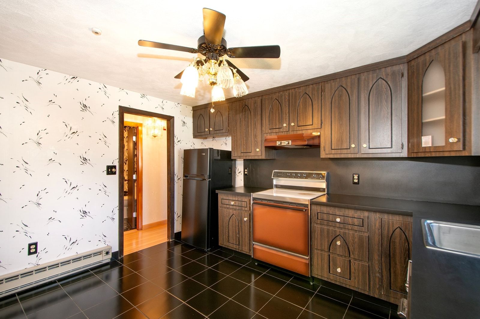 531 Quincy Shore Drive Quincy — Photo 15 of 42